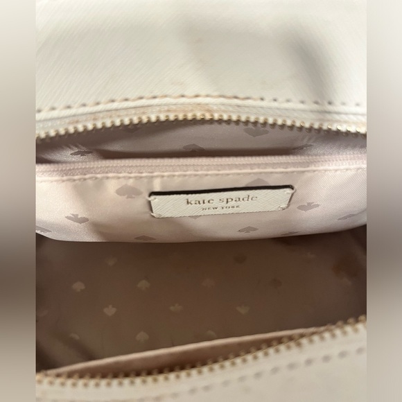 Kate spade medium size purse/ crossbody - Picture 2 of 3